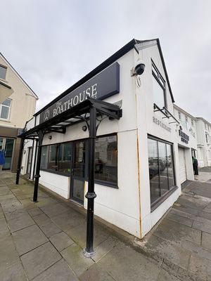 Photo 24- click for photo gallery